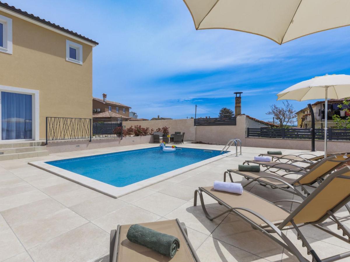 Holiday Home Villa Dora By Interhome Πούλα Εξωτερικό φωτογραφία